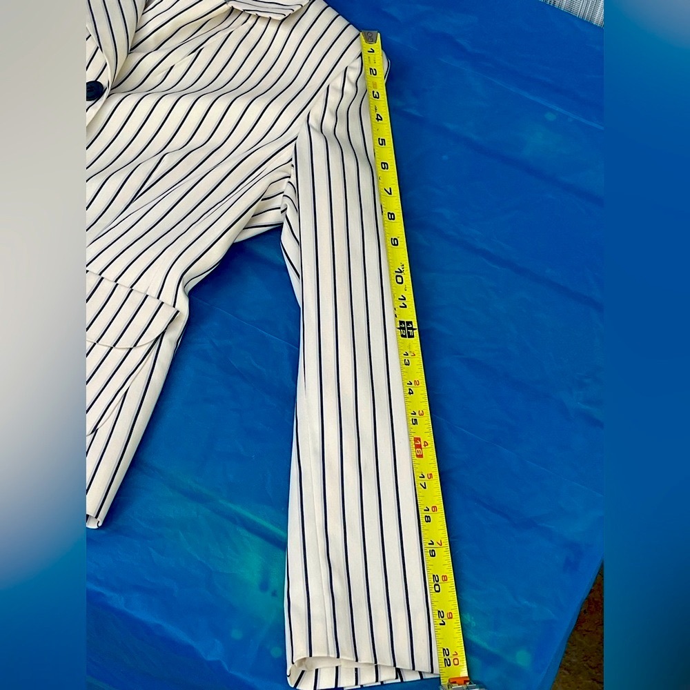 Off White Preppy Kasper Black and White Blazer with Notched Lapel size 2 - Picture 13 of 16
